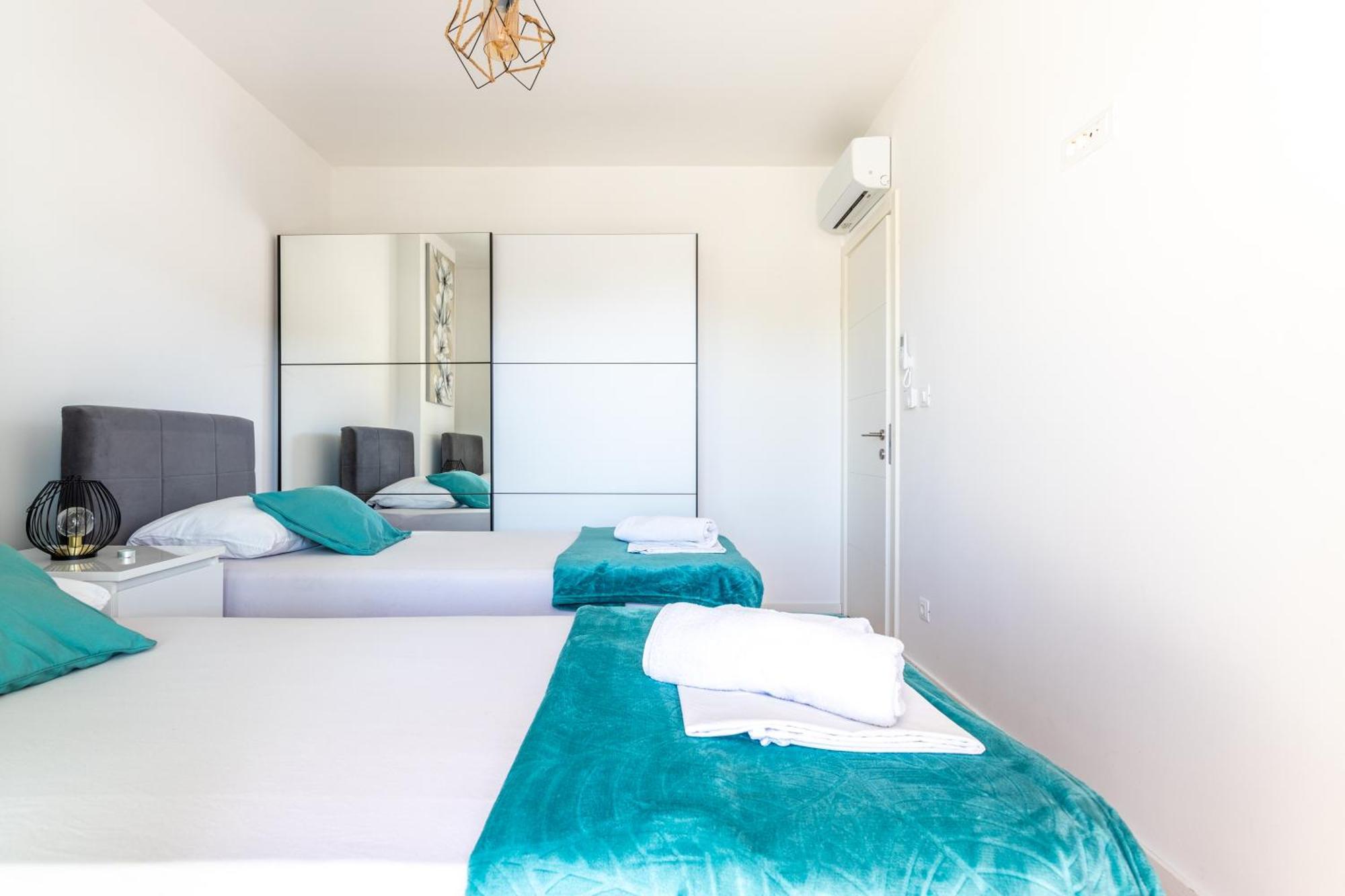 Apartment Luxury Penthouse Papic With Jacuzzi & The View